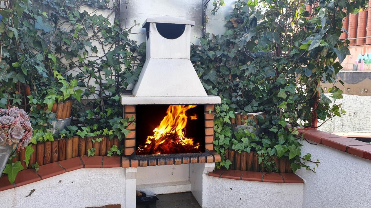 Atico, Terraza Y Barbacoa Lejlighedshotel Barcelona